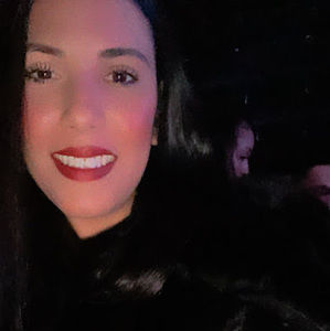 Meet your Posher, Priscila